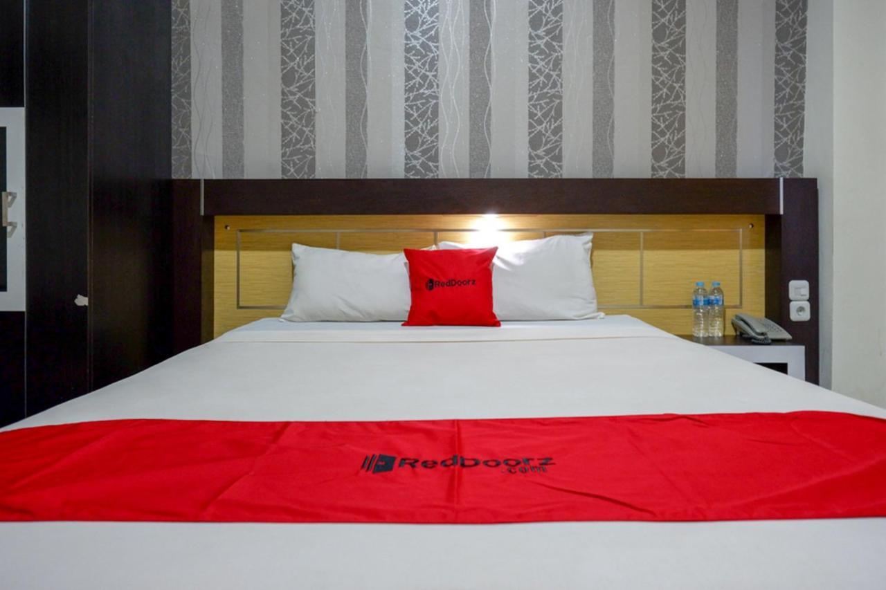 Reddoorz @ Hotel Bumi Palupy Extérieur photo